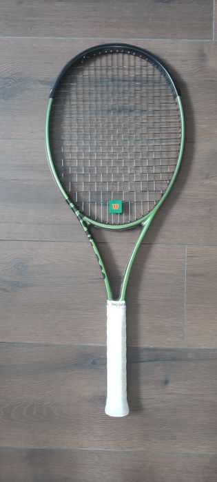 wilson blade 98 v. 8