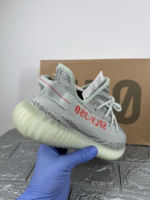 Yeezy 350 v2 Blue Tint