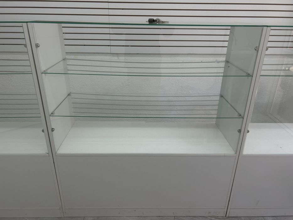 Витрины 5шт новые