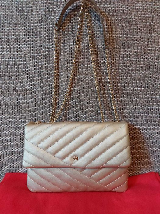 Poseta pt. ocazii speciale - culoare bronz auriu pal