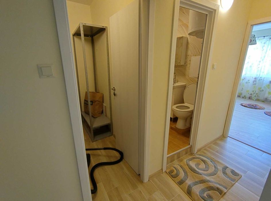 Дава се под наем Тристаен апартамент в София, Център - 80 кв.м за 790.5 € - Снимка #12