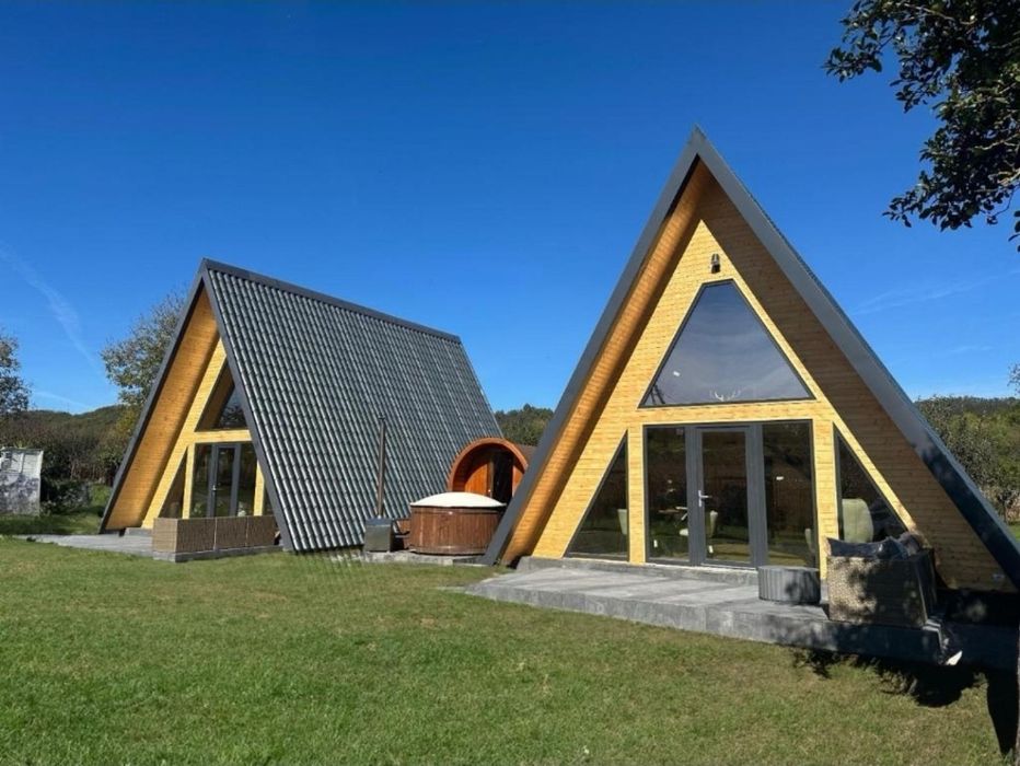 Executam cabane stil afrem