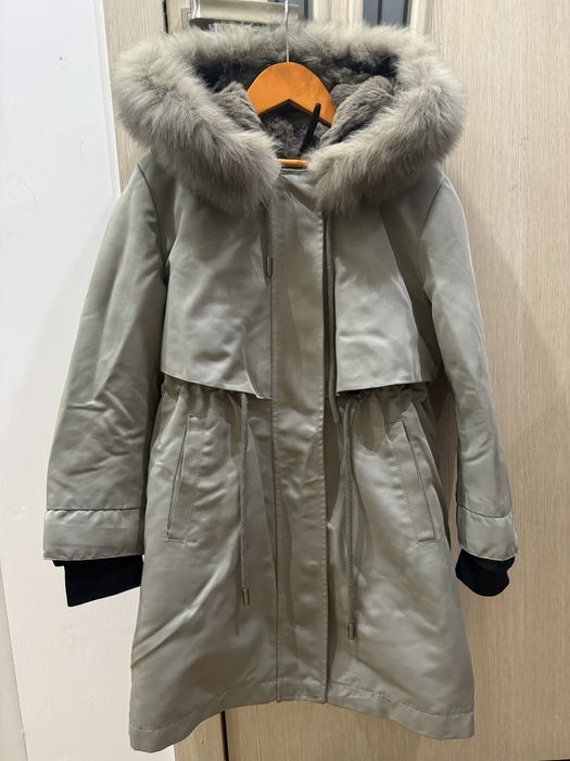 Продам парку на девочку