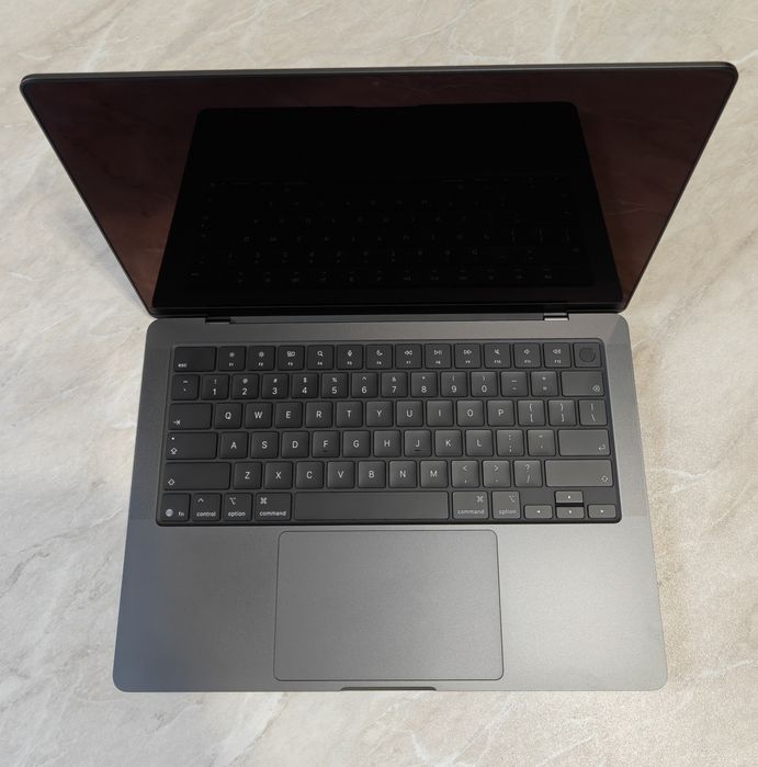 MacBook Pro 14 M5PRO 24/1TB 14 циклов