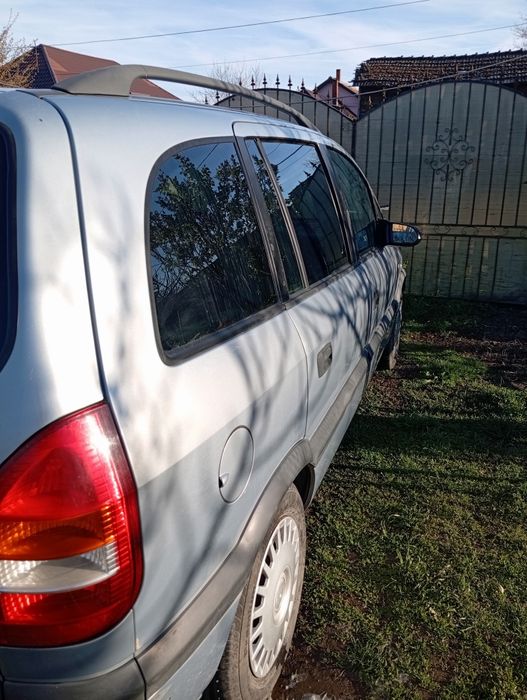 Opel Zafira 2003