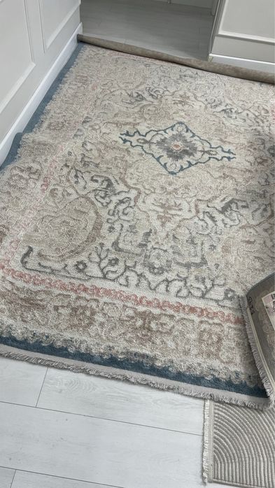 Кілем сатылады! Продается ковер!