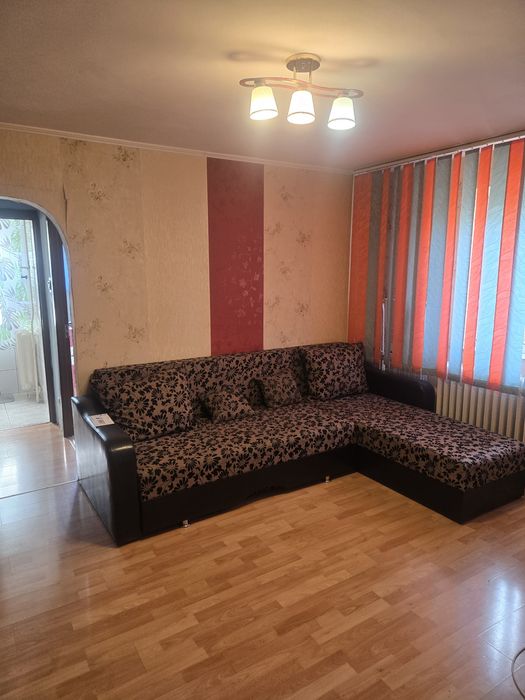 Închiriez apartament 2 camere