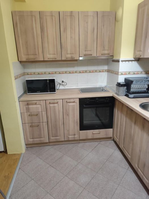 Дава се под наем Двустаен апартамент в София, Гоце Делчев - 68 кв.м за 661.98 € - Снимка #3