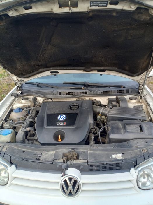 Dezmembrez golf 4 19 TDI cod AXR