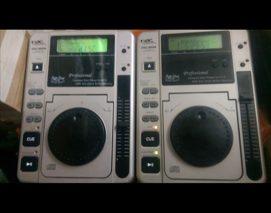 2 Cd-Playere Profesionale Marca Acustic Control