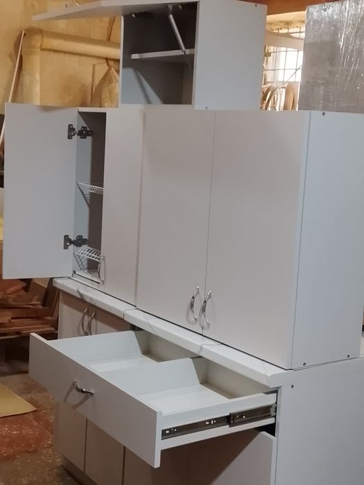 Продам кухонный гарнитур