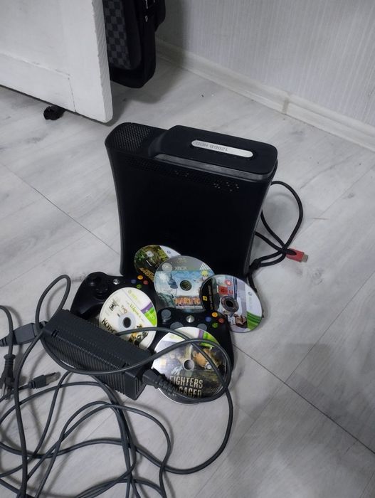 Xbox 360 2 джойстик