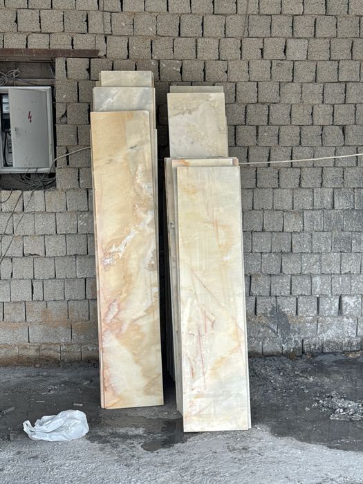 Mramor Marmar Granit sotiladi