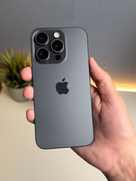 Apple iPhone 16 Pro Max, 256GB, черный, 100%-АК