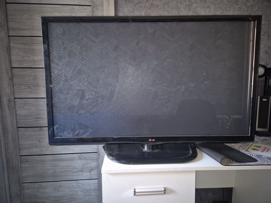 Телевизор LG, хорошее качество
