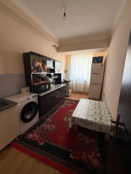 Продаётся квартира в отличном месте, (Шайхантахурский район)