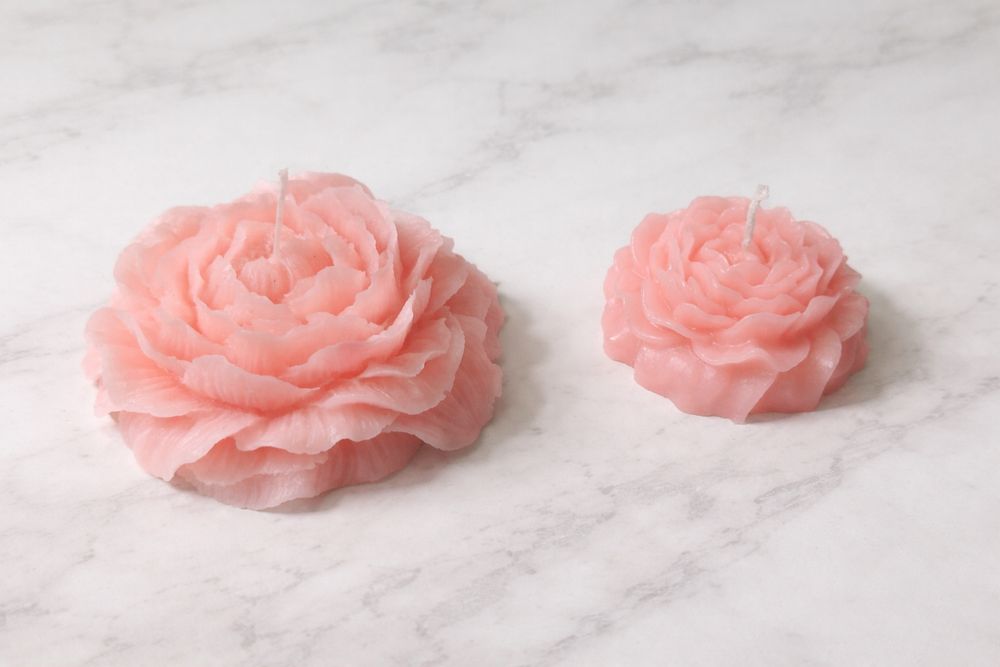 Свеча пион с ароматом