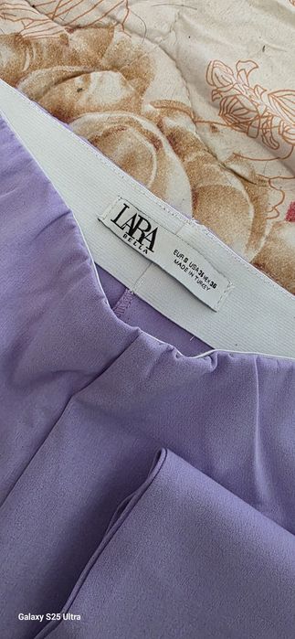 Костюм нов Lara..