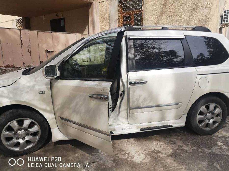 Kia Carnival 2006 — 4