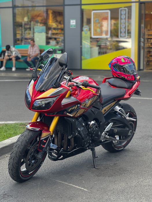 Yamaha FZ1 (Honda Suzuki Kawasaki )