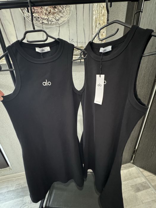 Дамски рокли Alo yoga