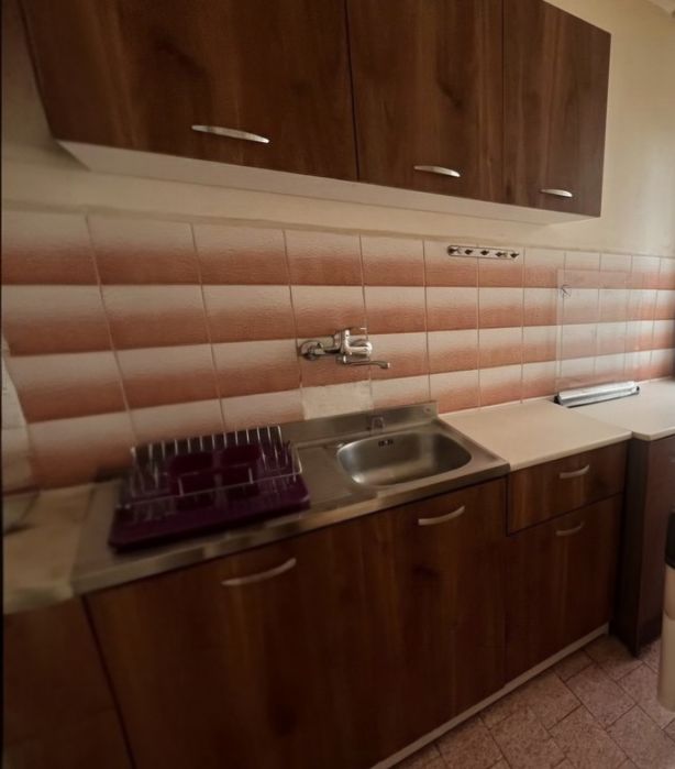 Vand mobila bucătărie +aragaz