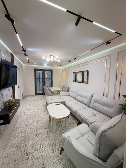 Dom, kvartira 3 xonalik , Neo classik