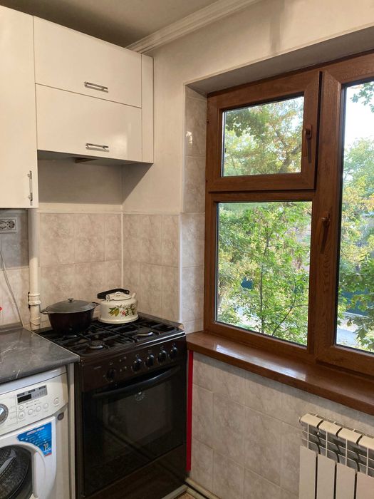 1 ком кв 11 мкр Еврорем посуточно