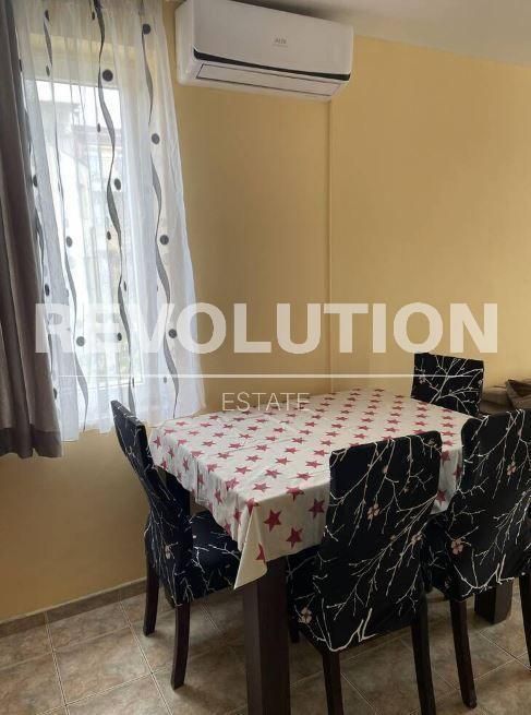 Дава се под наем Двустаен апартамент в Варна, Бриз - 76 кв.м за 498.27 € - Снимка #1