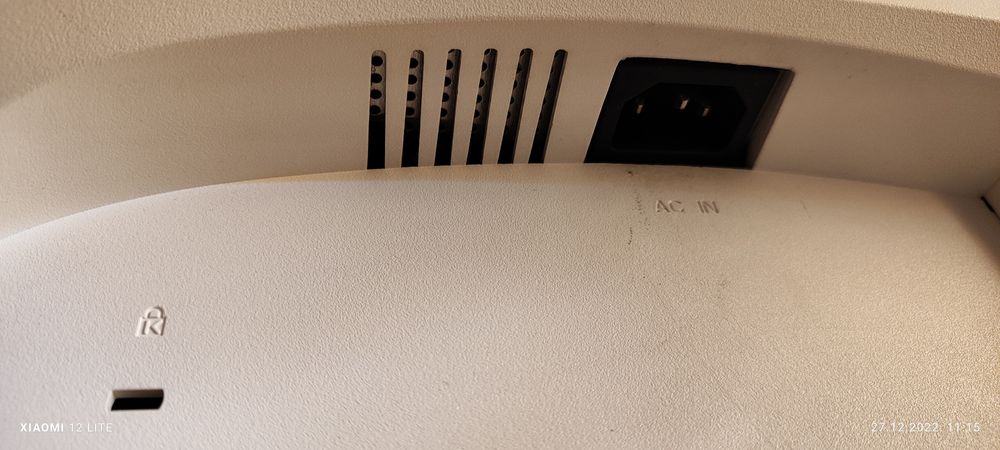 Продам хороший монитор для компьютера AOC 23 диоганаль. Срочно!