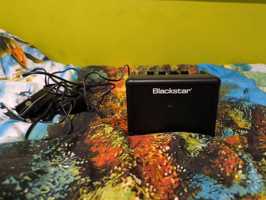 Jackson js11, blackstar fly 3 mini