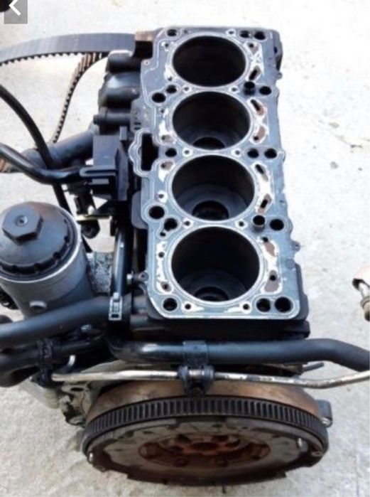 Motor bloc cbab Passat Golf Audi A4 03L021AH pistoane vibrochen baie