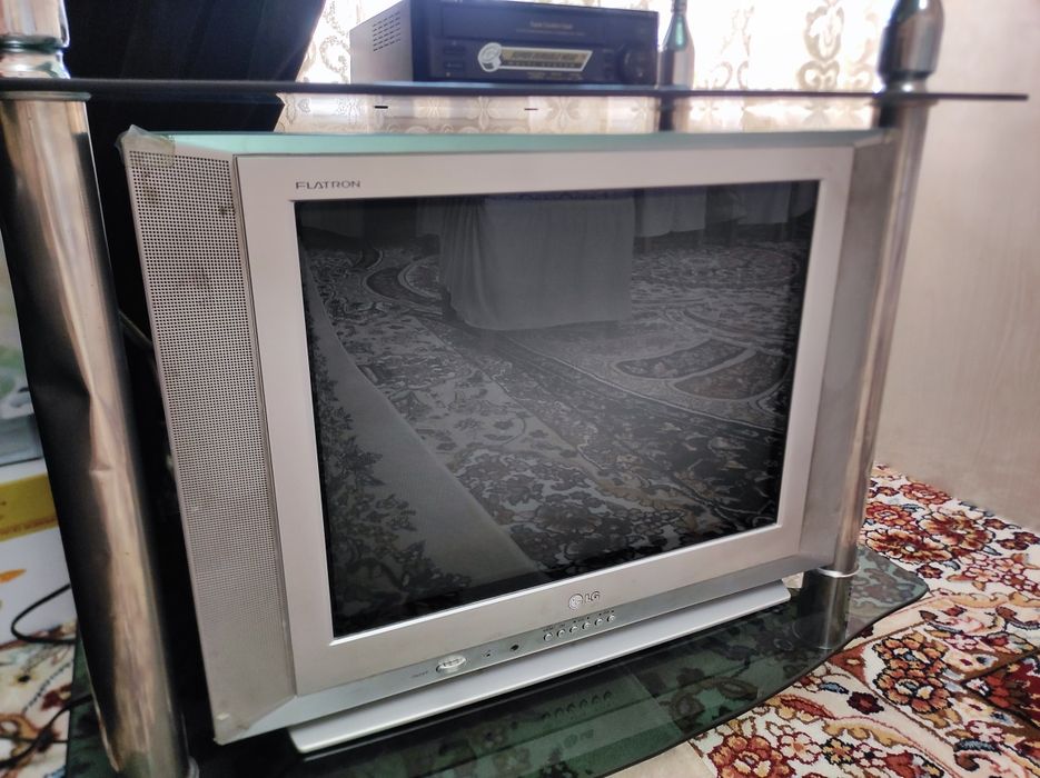 Televizor LG sotiladi ishlashi yaxshi