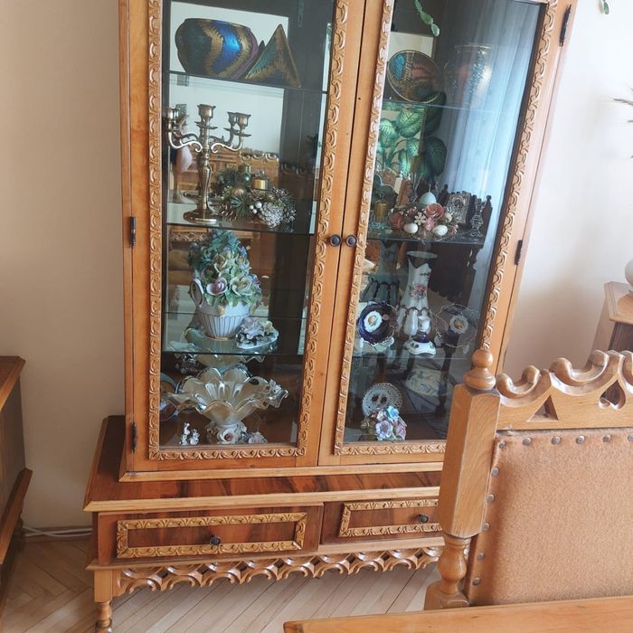 URGENT - Mobila LUXOR lemn masiv vintage DE VANZARE