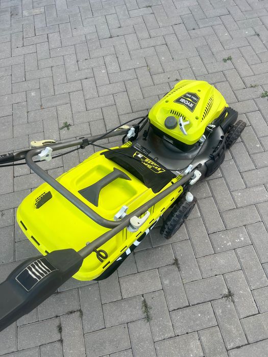Газонокосилка бензиновая Ryobi