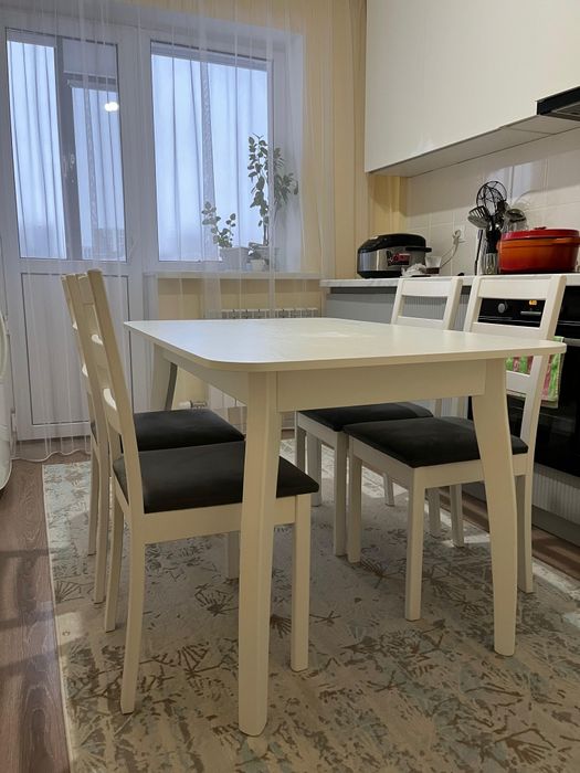 Продам российский стол