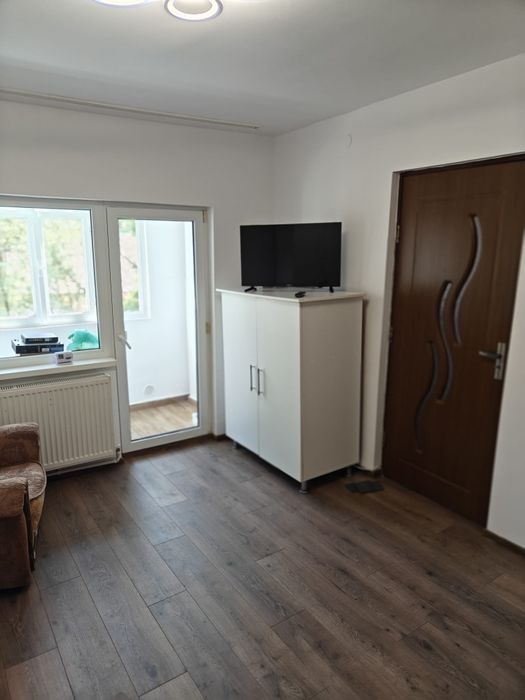 VÂND garsoniera în Petroșani, zona Hermes