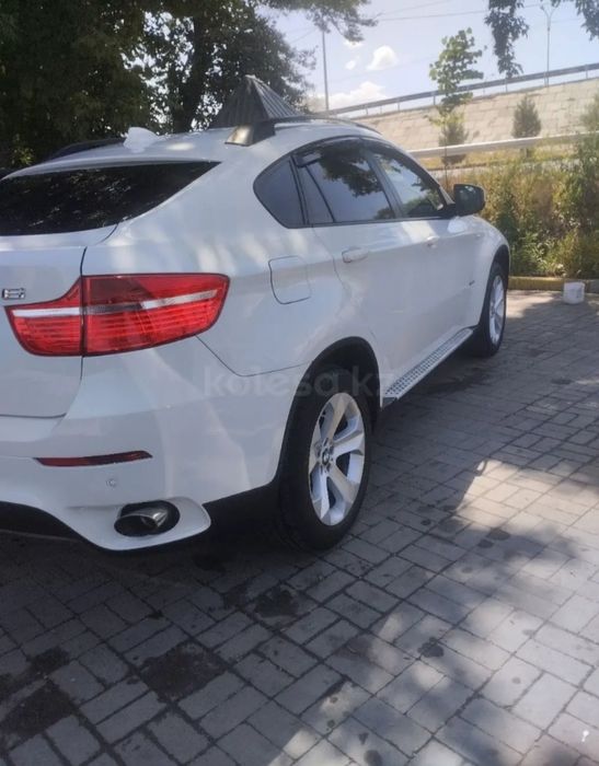 Продаётся бмв x6 ,