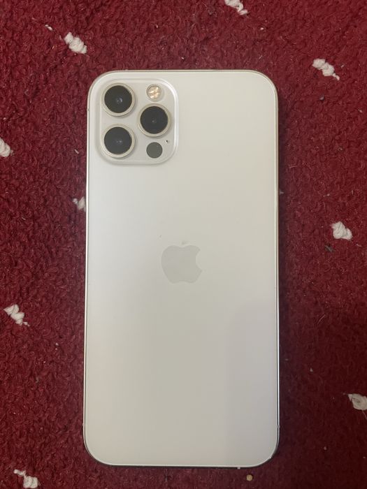 Iphone 12 pro alo holatda