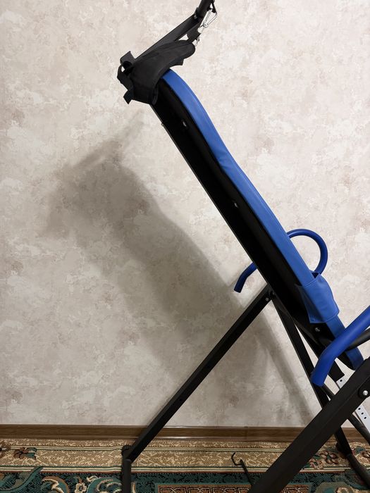 Инверсионный стол немецкого бренда Genau.