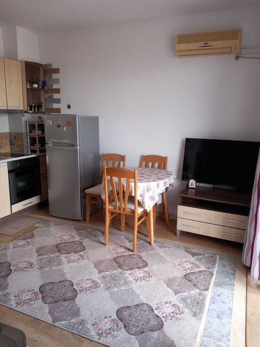 Продава се Едностаен апартамент в Несебър - 37 кв.м за 510 €/кв.м - Снимка #2