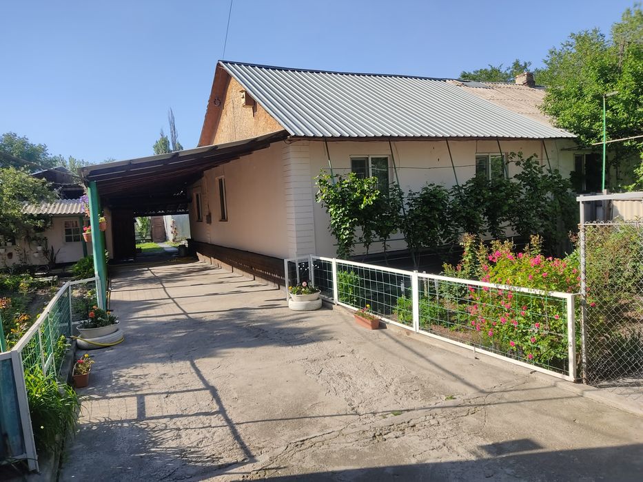 Продам дом обещая площадь 64 2м. микрорайон Аллгабас  Кара жорга18