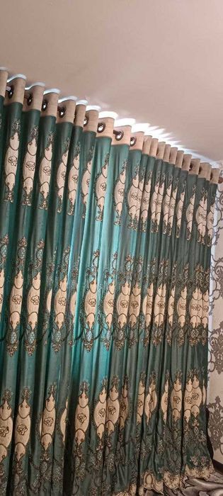 Турба карнизлар ва пардалар сотилади