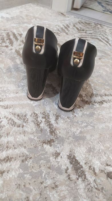 Уринмаган. Хаммасини олганга арзон килиб бераман