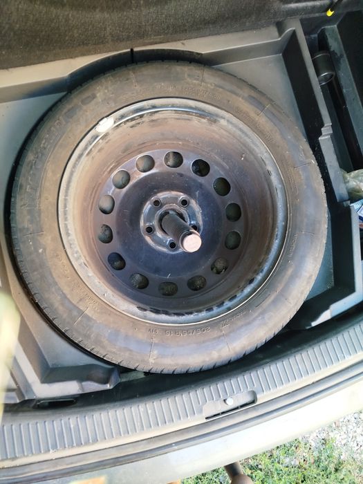 Vw tauran 1.9 105 КС на части !