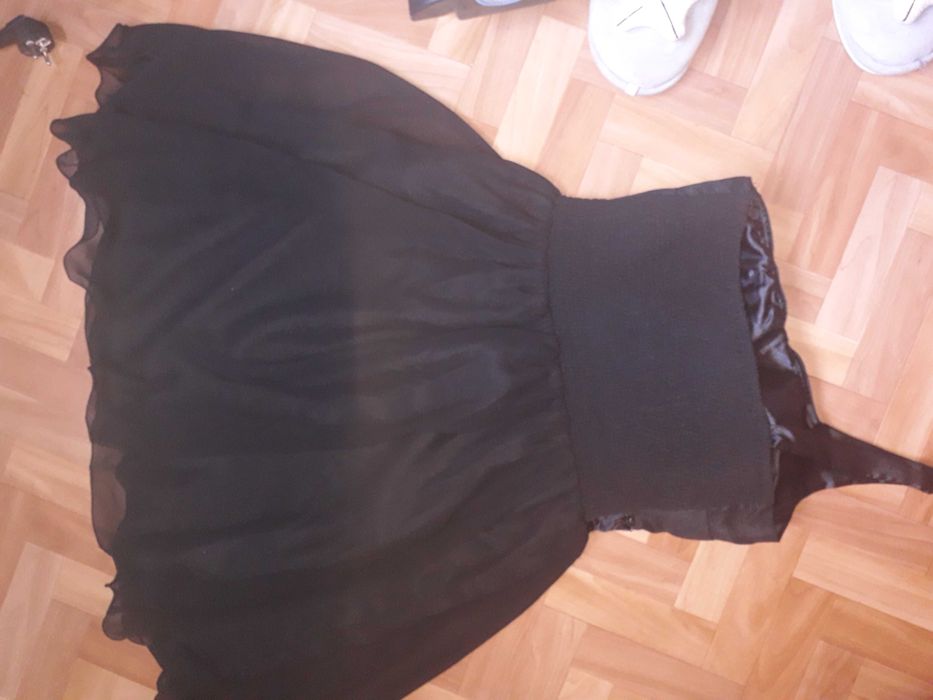 Почти нова официална рокля