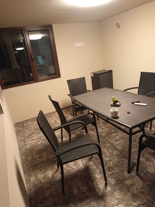 Продавам къща в гр. Костинброд