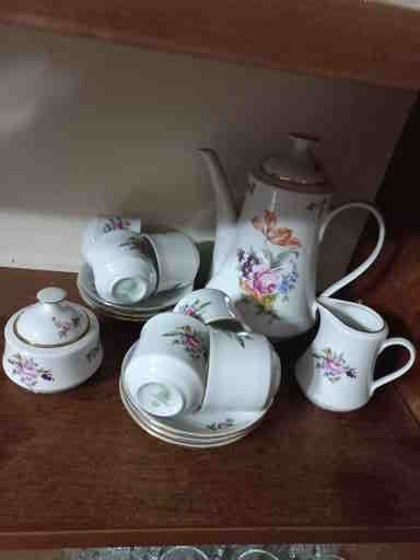 Посуда разная новая и микровалновка