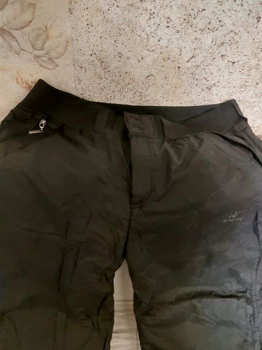 Продам штаны в нормальном состоянии.