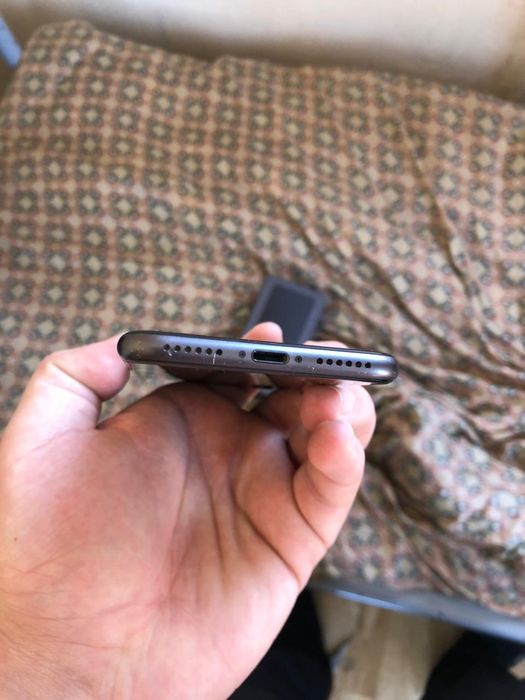 Айфон 8 64гб